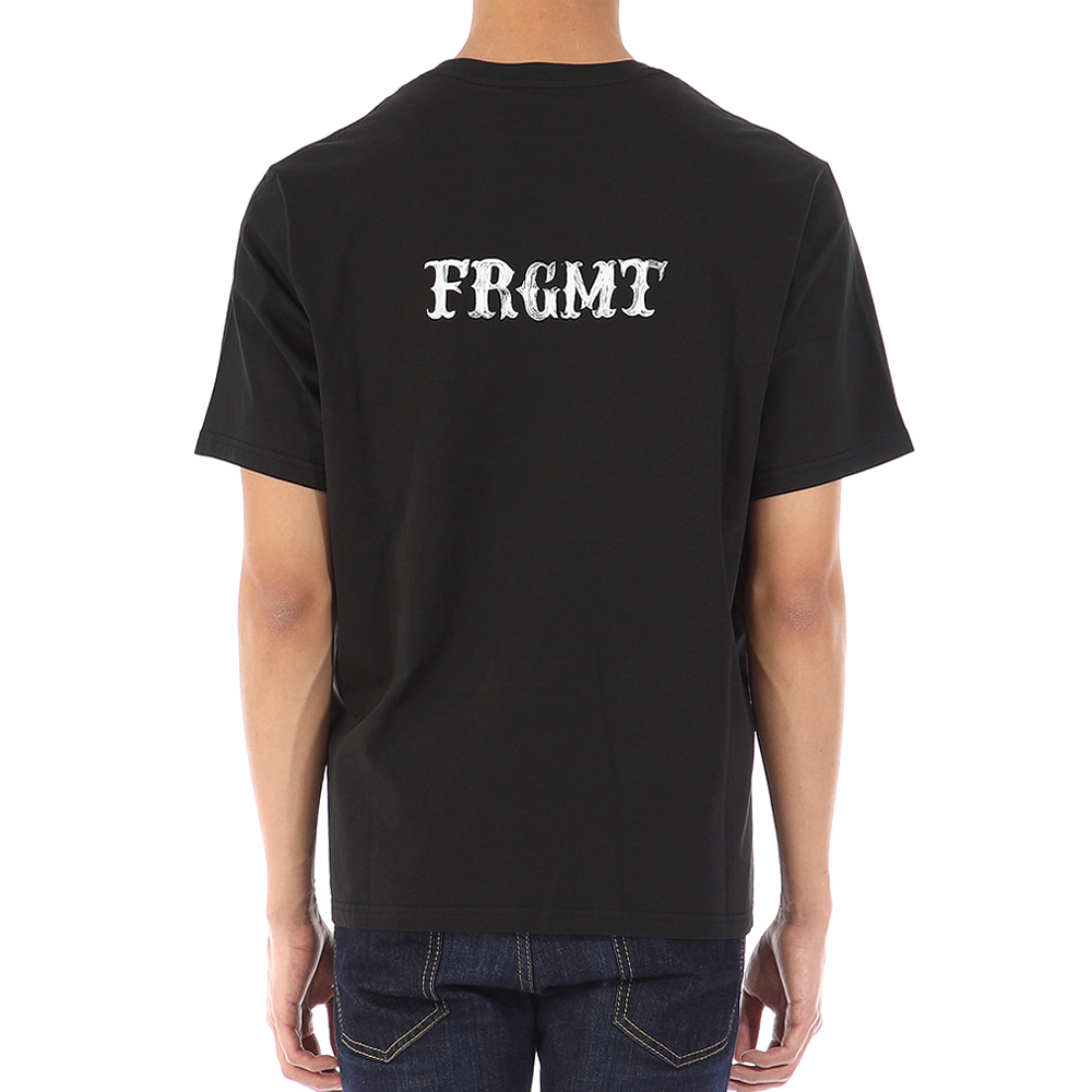 23SS 몽클레어 FRGMT 프라그먼트 로고 반팔 티셔츠 8C00001 999
